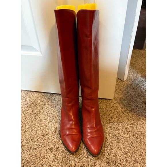 Vintage Bandolino Genuine (Rust) Red Leather lace-Up Back Tall Boots (Dec. 1989) - Picture 3 of 5